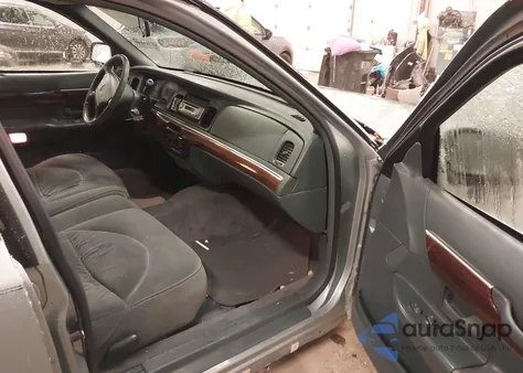 1996 Mercury Grand Marquis Ls/Bayshore из США, поврежденный, VIN 2MELM75W1TX646918